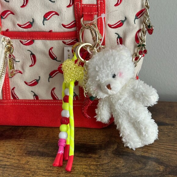 NWT Madden Girl Chili Pepper Red Canvas Mini Tote Viral Crossbody Bear Charm - Picture 2 of 8